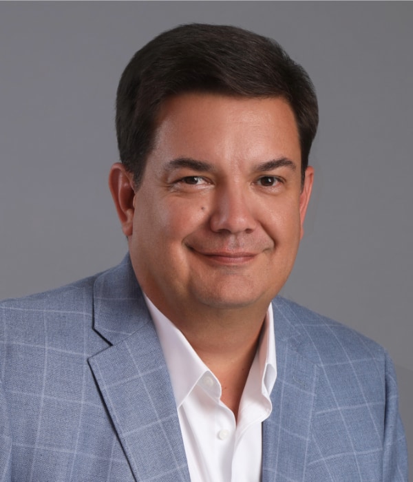 IMC Leadership - Sergio Saenz